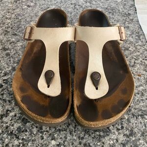 Birkenstock Gizeh - gold